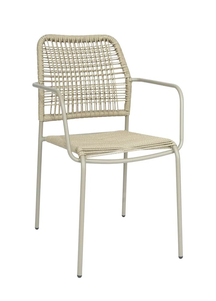 cadeira-copacabana-fendi